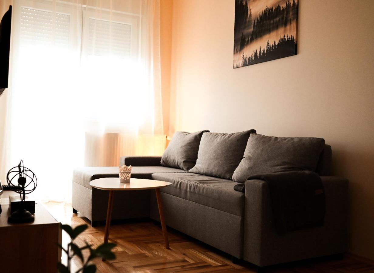 Lena Apartman Subotica Exterior photo
